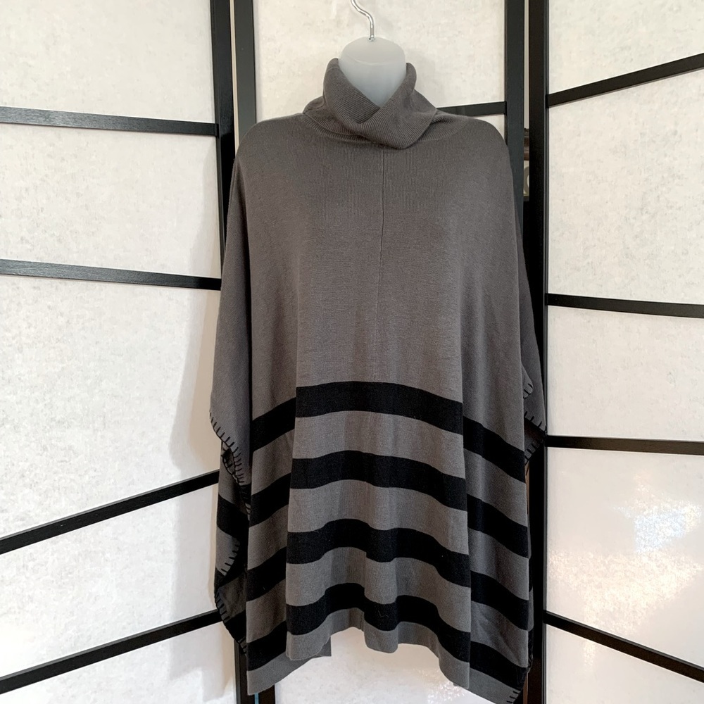 Neiman Marcus Cashmere Blend Turtleneck Shawl - Size XL ~ Gray & Black Stripes